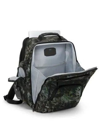TUMI Brief Pack®